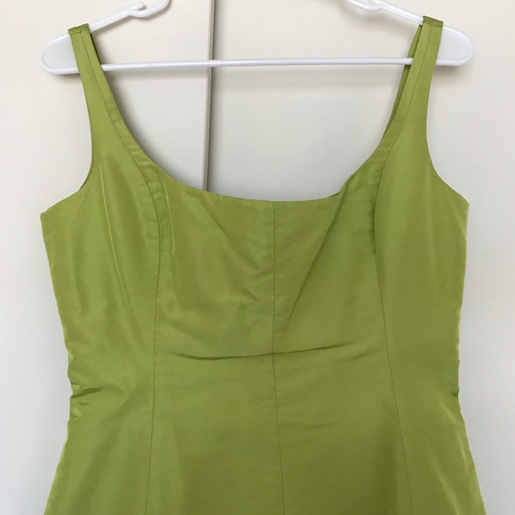 J Crew 100% Silk dress Lovely shade of lime green - Picture 3 of 7